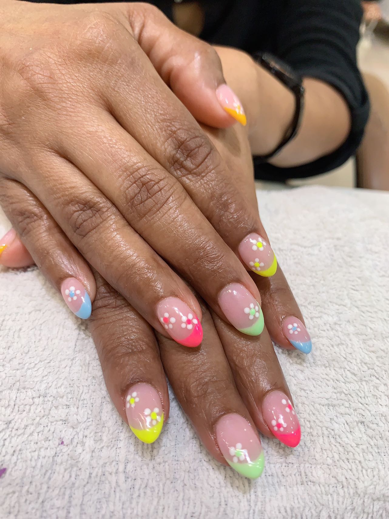 Mermaid Nail Spa gallery image